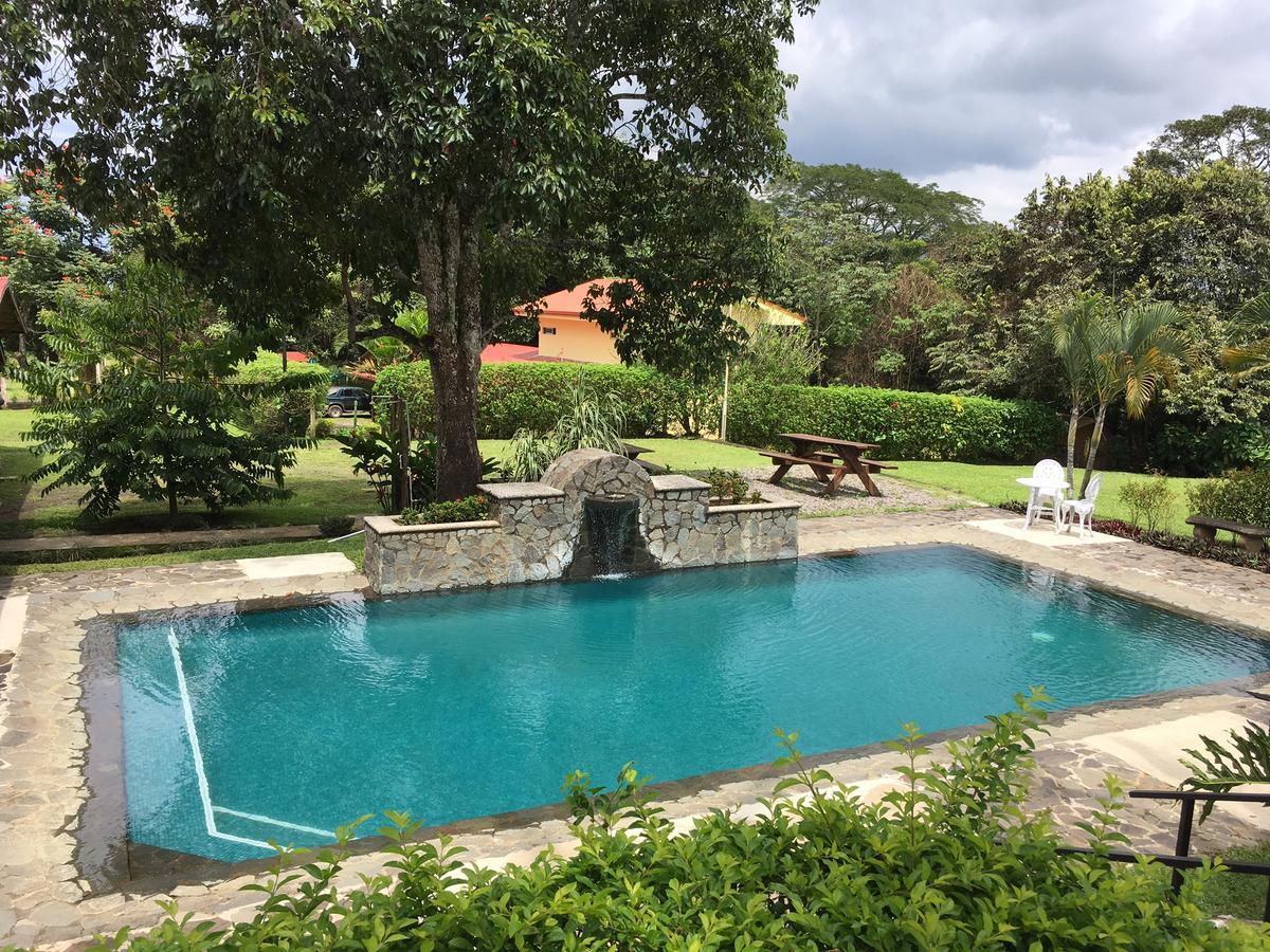 Hotel Hacienda El Rodeo Vueltas Exteriör bild
